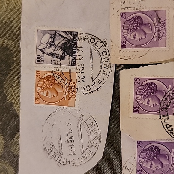 Lot of Italian Stamps, Used, Vintage - Picture 2 of 8
